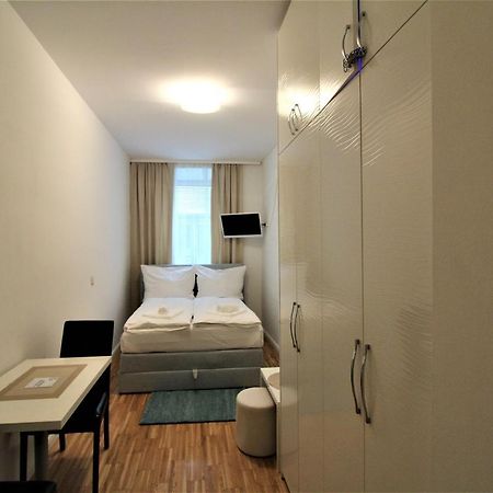 Small Studio Close To City Center Vienne Extérieur photo